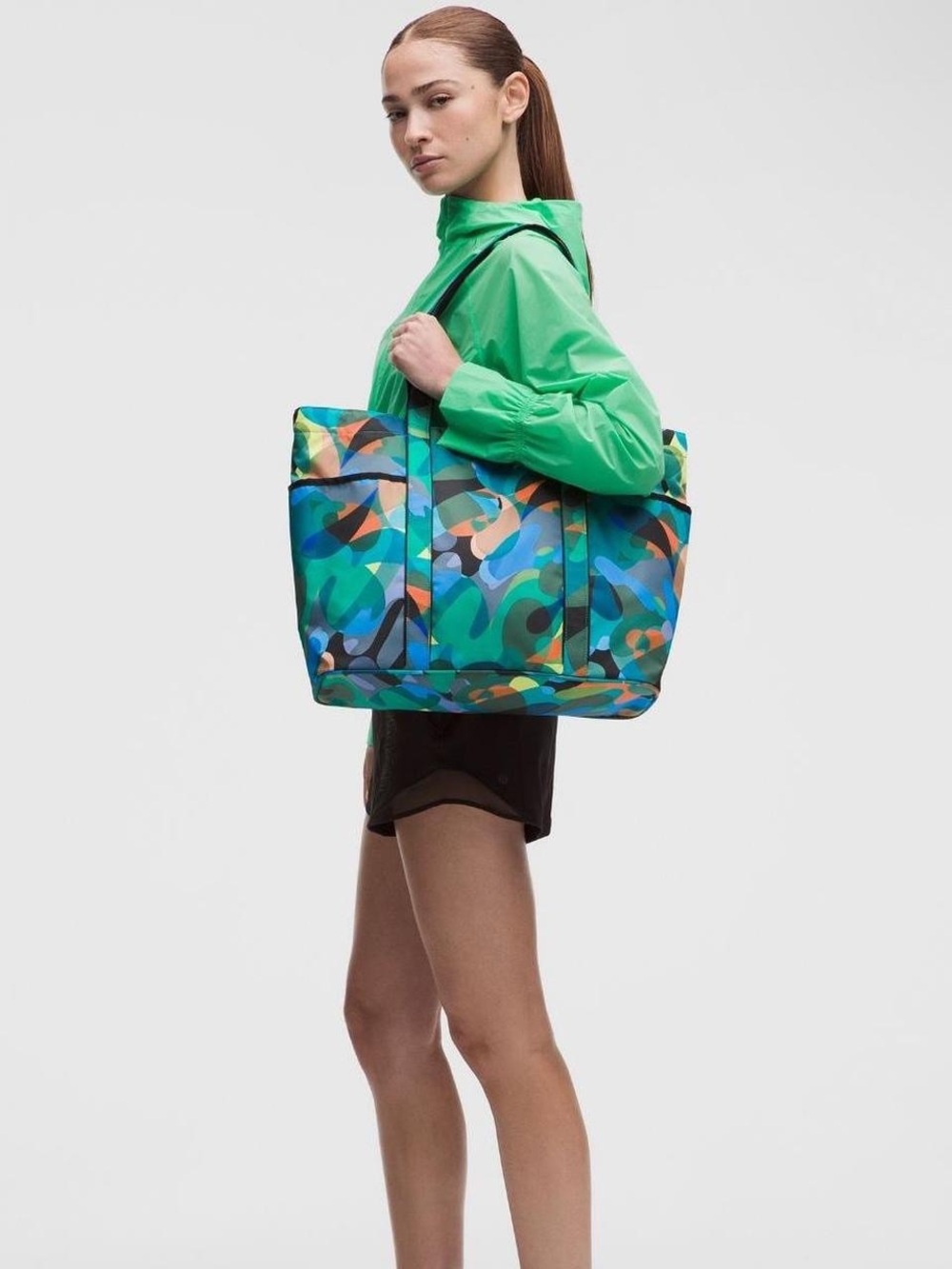 Lululemon Daily Multi-Pocket Tote Bag 20L SeaWheeze- Flower Splash Multi